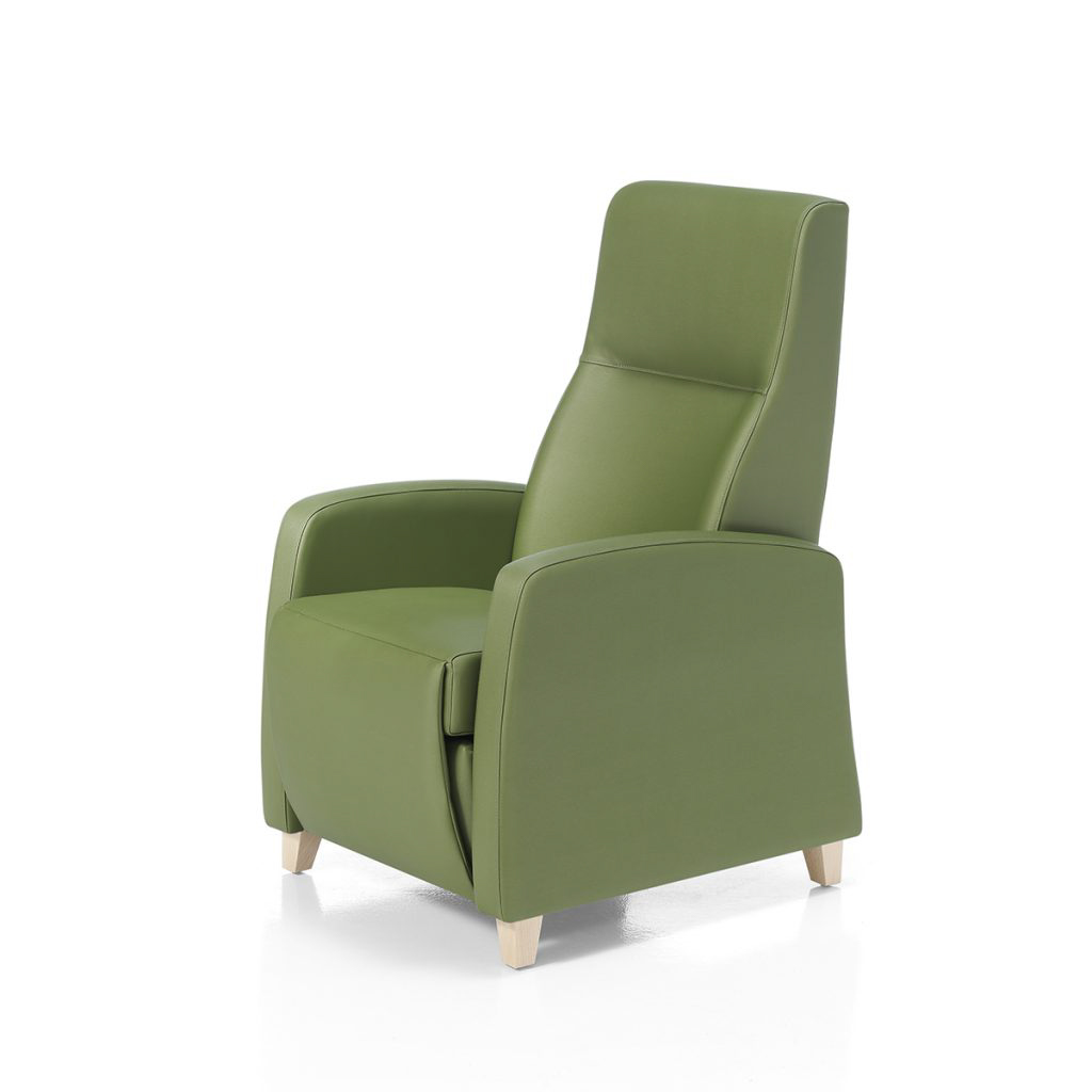 Sillón geriátrico cómodo para personas mayores